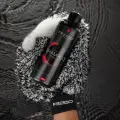 fresso_cody_wash_mitt_rekawica_z_mikrofibry_do_mycia_auta_uzycie.webp
