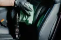ADBL_Leather_QD_produkt_do_bieżącej_pielęgnacji_tapicerki _skórzanej_uzycie_2.webp