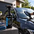ecoshine_glass_care_plyn_z_alkoholem_do_mycia_szyb_750_ml_uzycie.webp